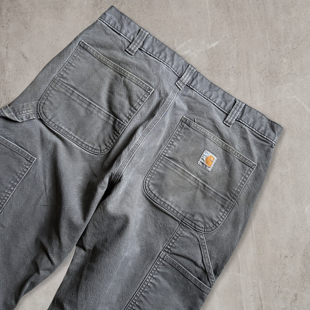 Distressed Grey Carhartt Carpenter Pants 2000s (34x32)