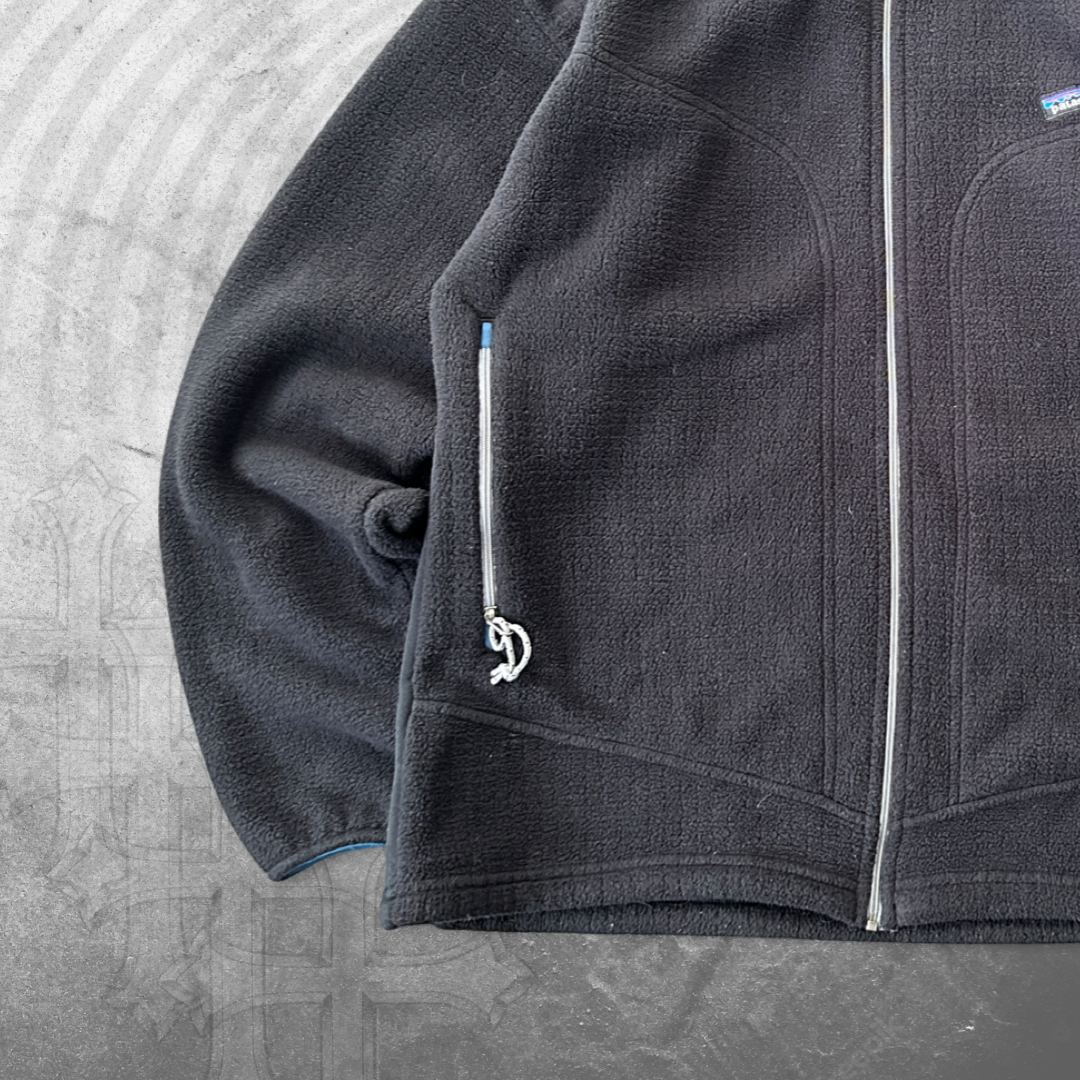 Black Patagonia Regulator Fleece Jacket 2000s (L)