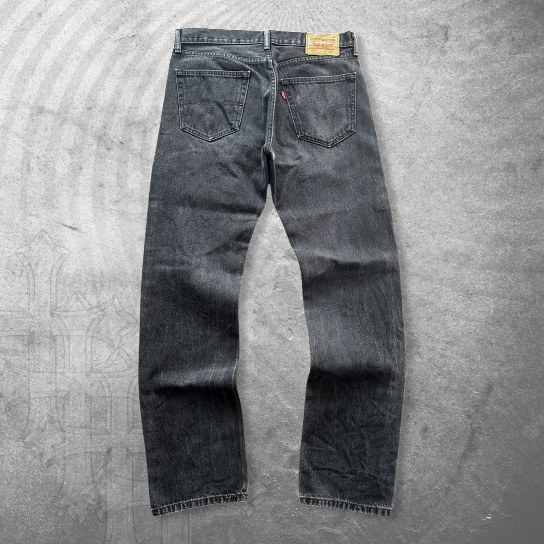 Black Levi’s 505 Jeans 2000s (33x33)