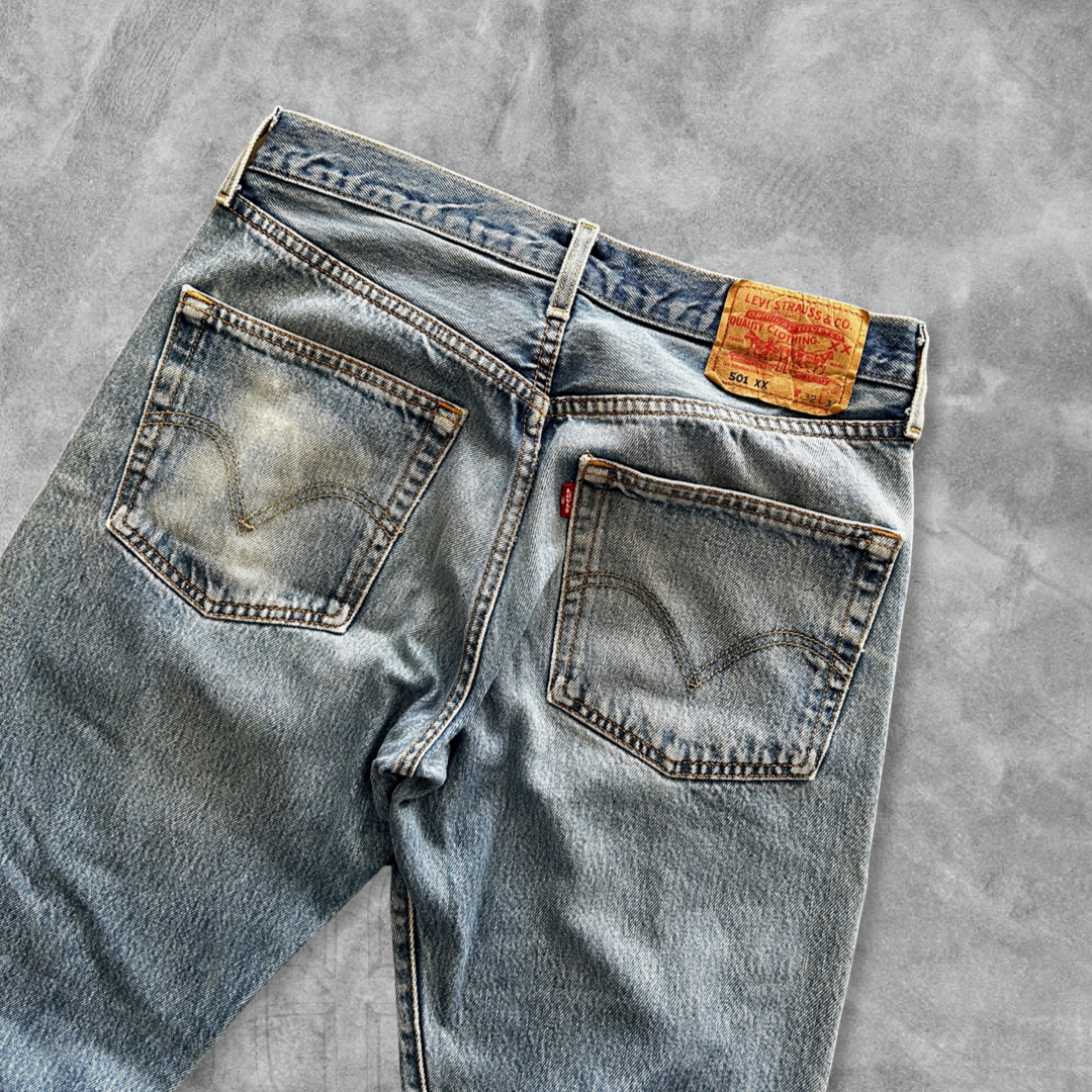 Faded Levi’s 501xx Jeans 1990s (30x30)