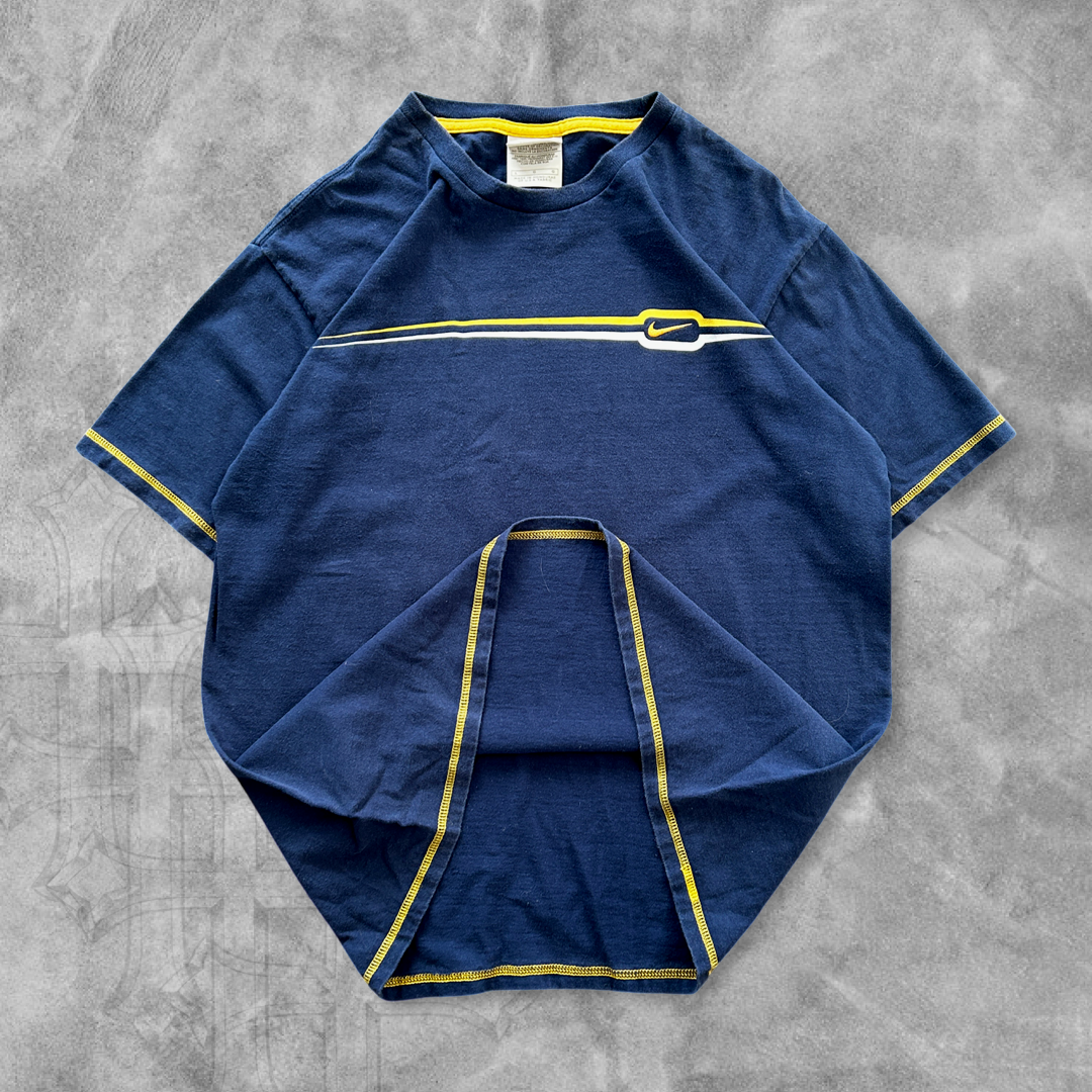 Blue Nike Essential Shirt 2000s (M)