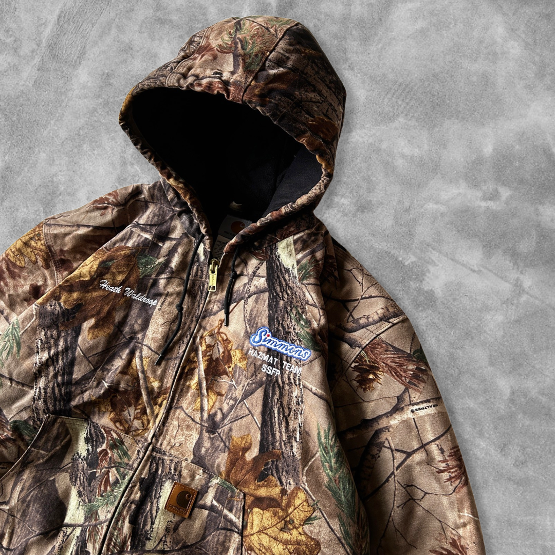 Camo Carhartt Hooded Work Jacket 2000s (L)