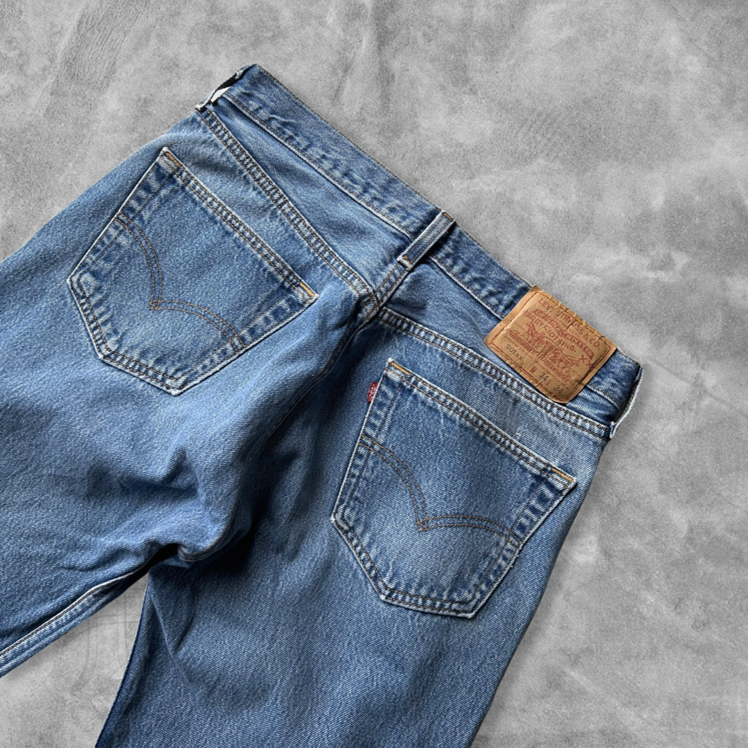 Distressed Levi’s 501xx Jeans 1990s (32x31)