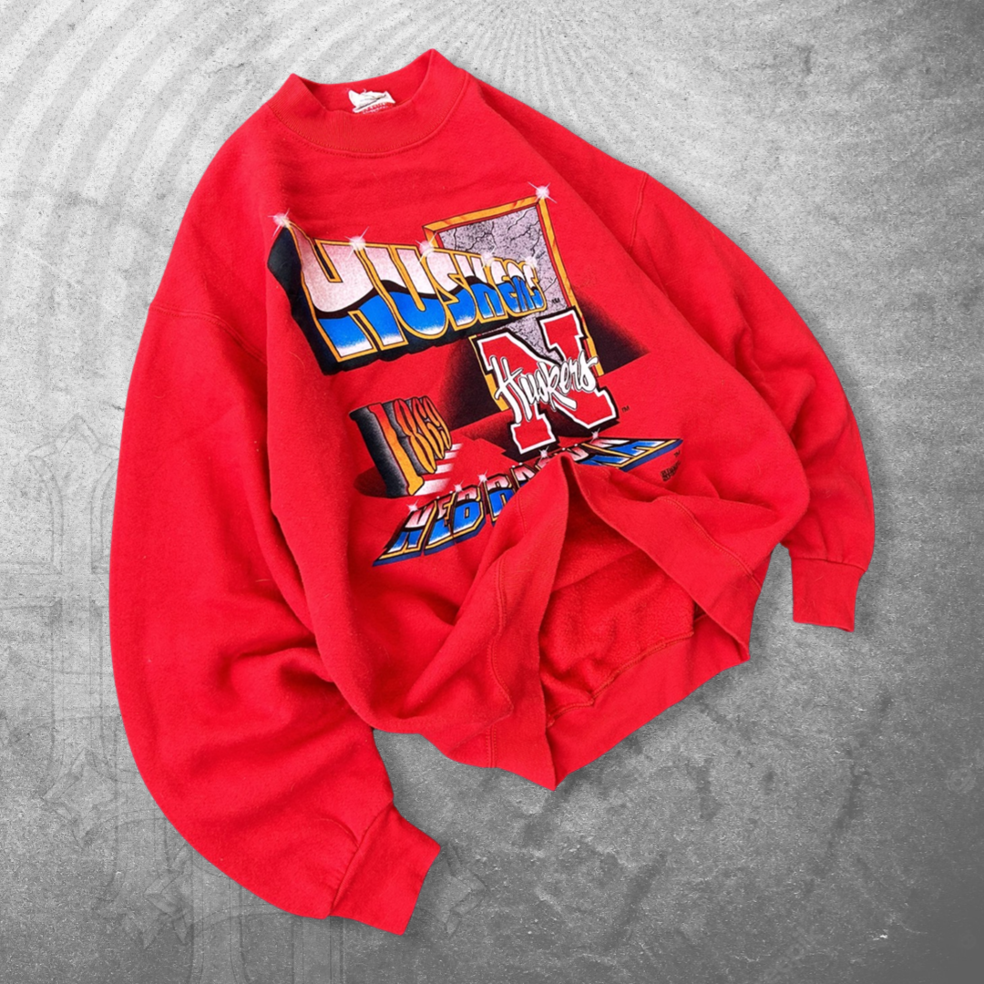 Red Nebraska Huskers Sweatshirt 1990s (L)