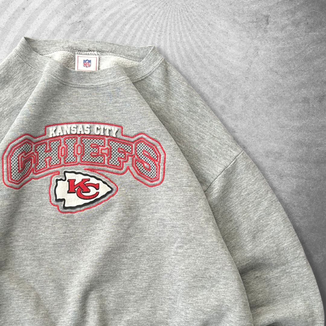 Grey Kansas City Chiefs Sweatshirt 1990s (XL)