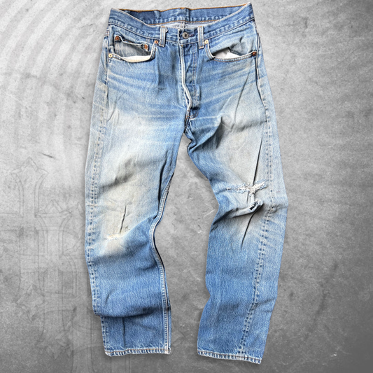 Faded Distressed Levi’s 501xx Jeans 1990s (30x27)
