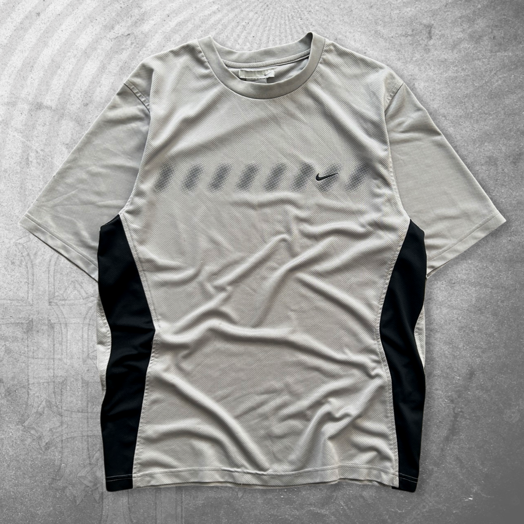 Grey Nike Sport Shirt 2000s (M)