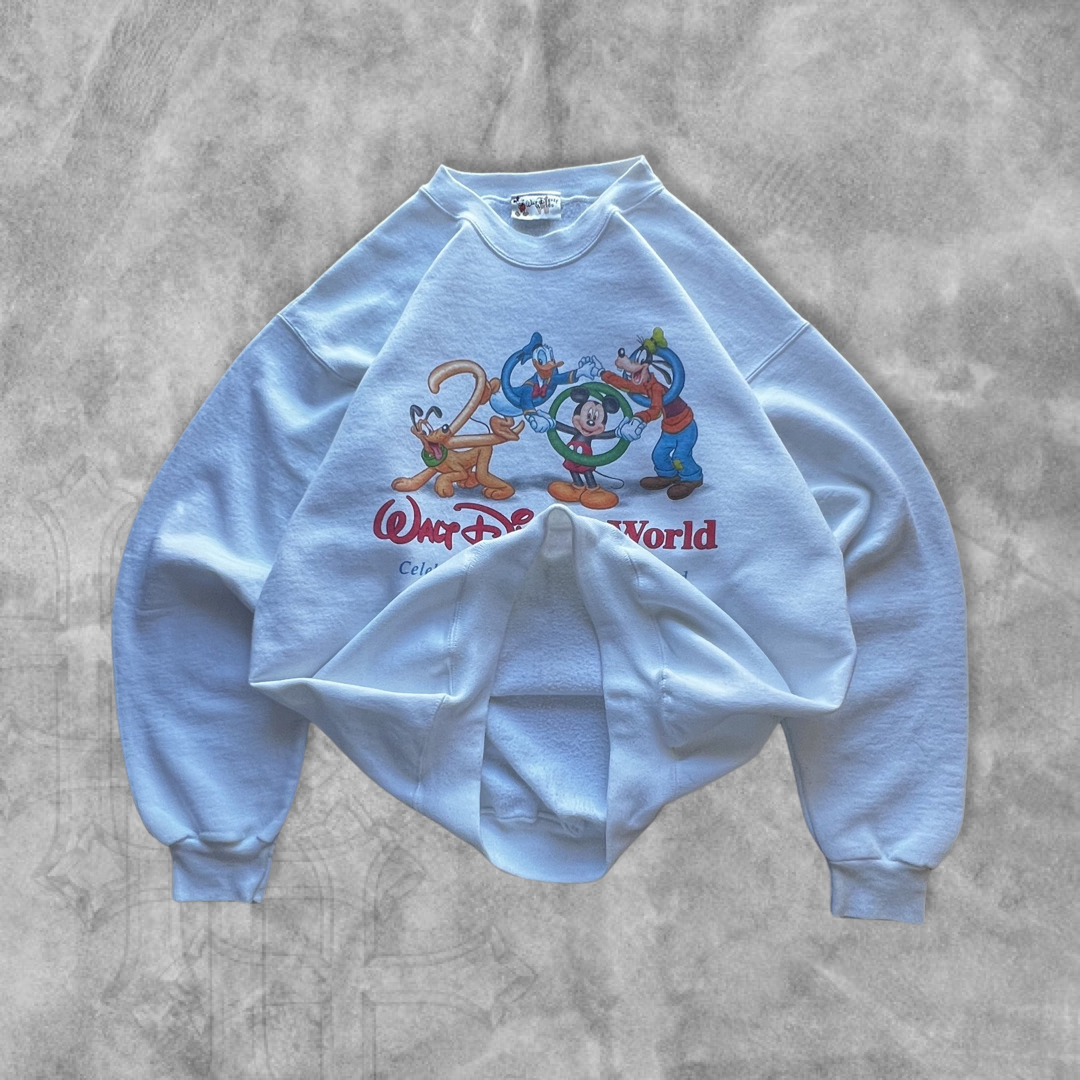 White Walt Disney World Sweatshirt 2000 (M)