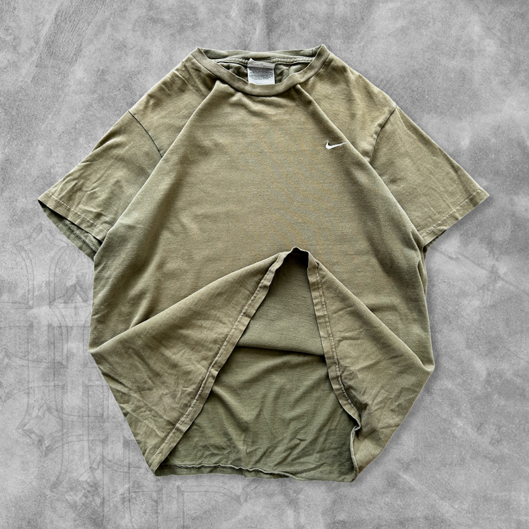 Sage Green Nike Essential Shirt 2000s (M)