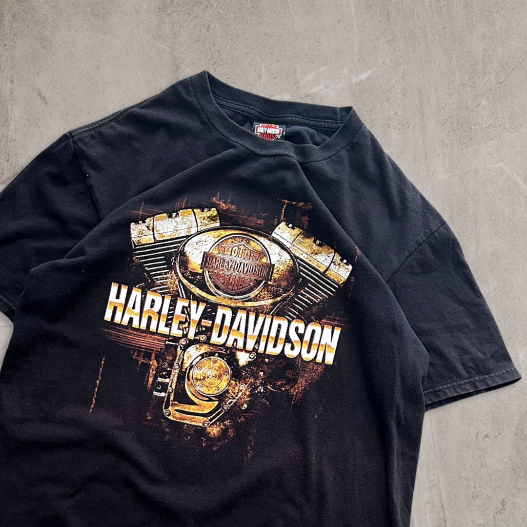 Black Harley Davidson Engine Shirt 2000s (L)